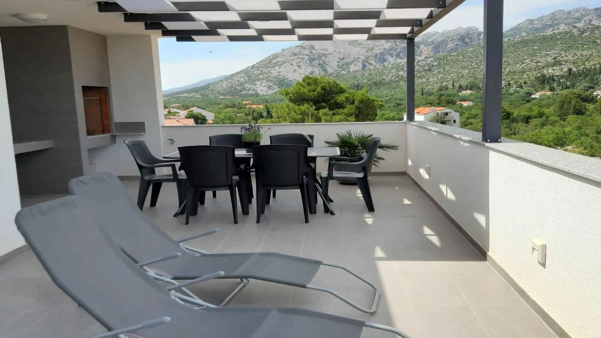 Apartments In Starigrad-Paklenica 41220 Croatia